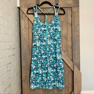 Patagonia floral dress with shelf bra
